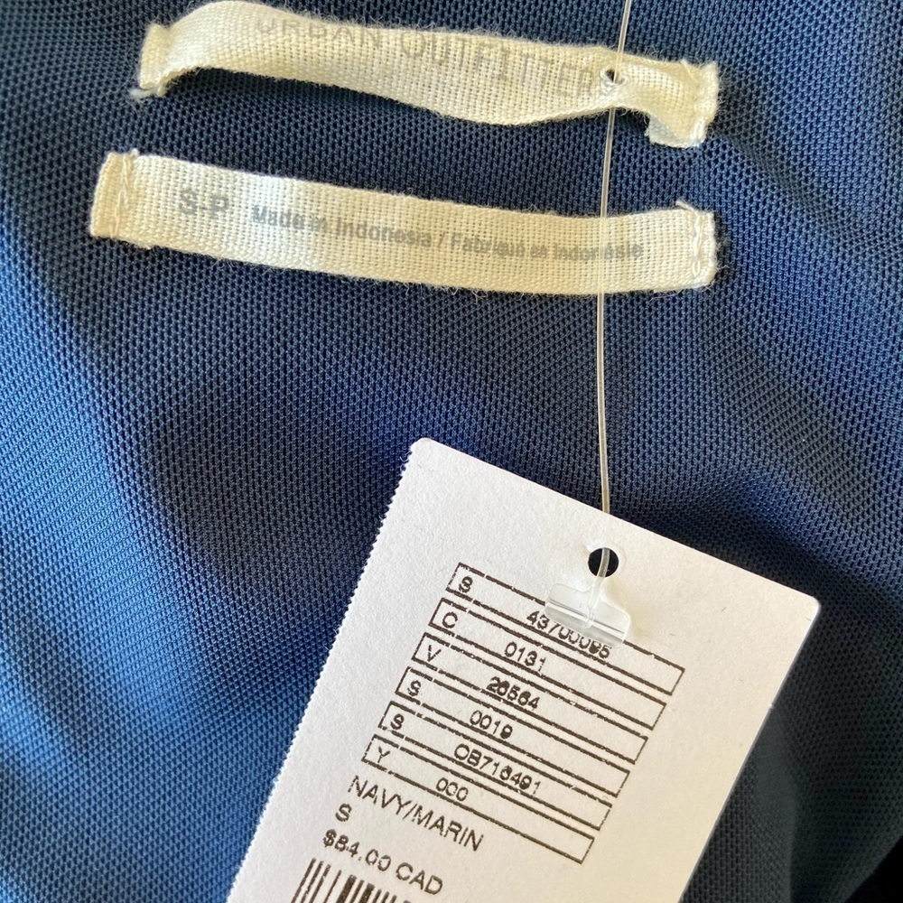 NWT UO‎ Long Sleeve Velvet Romper - Picture 4 of 5